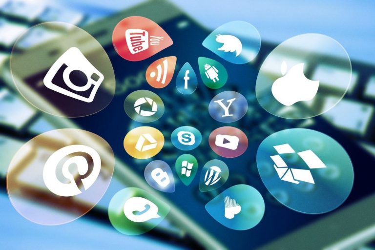Platform media sosial